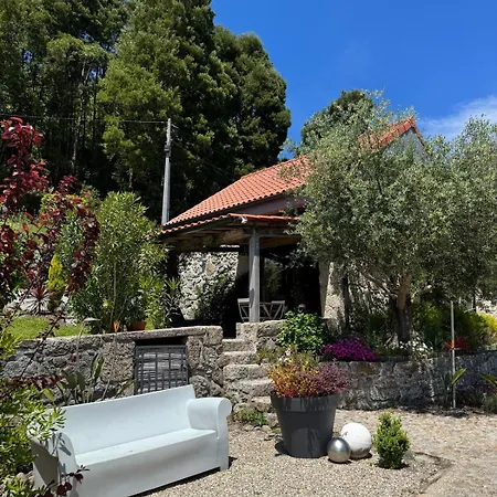 Quinta Da Lembranca בית נופש ארקוס דה ואלדבז